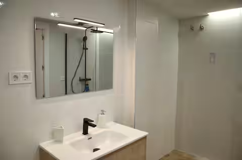 Valencia Apartment 3